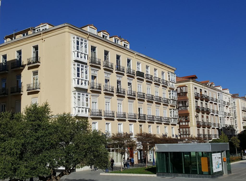 Apartamentos Art Suite Santander Exterior photo
