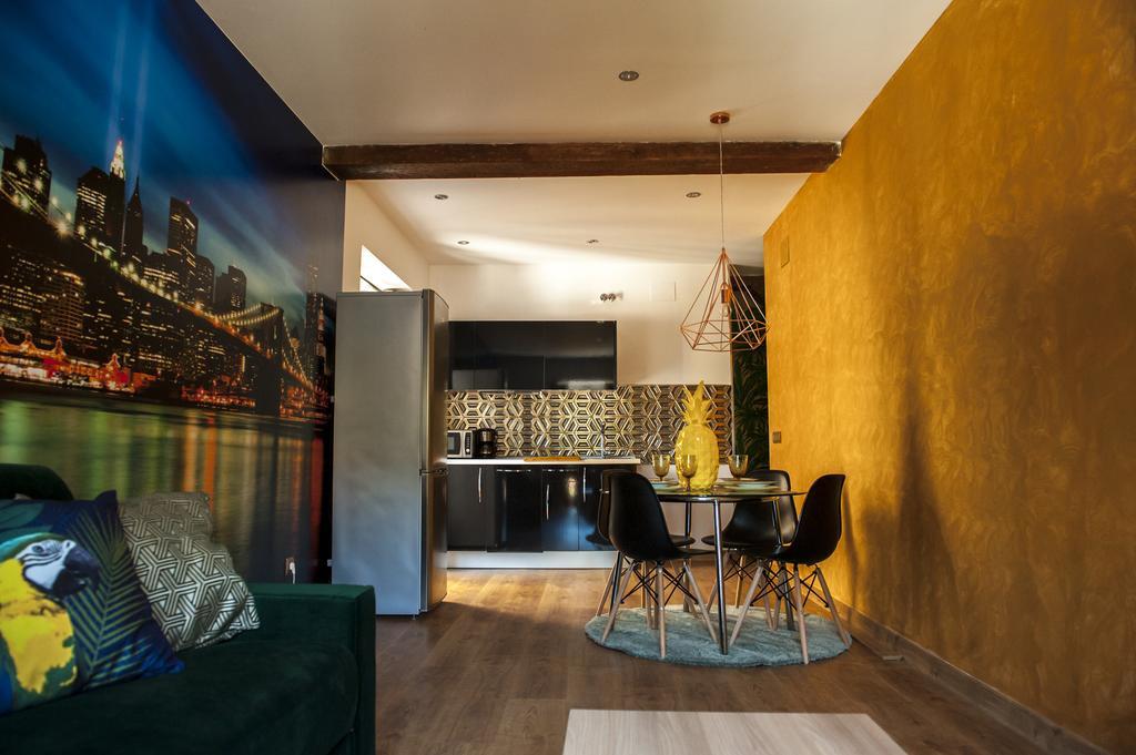 Apartamentos Art Suite Santander Exterior photo