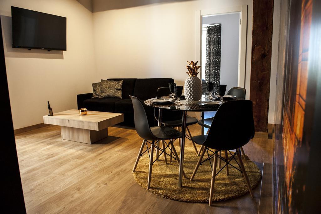 Apartamentos Art Suite Santander Exterior photo